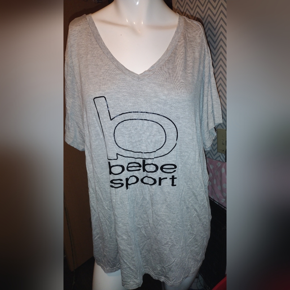 Women's Bebe blouse